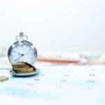 ¿En qué momento se deduce un pago a una persona moral del RESICO?