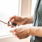 Cómo se factura una operación que se cobra a través de intermediarios de pago