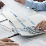 Alcance del dictamen fiscal frente a facultades de comprobación