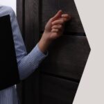 El domicilio fiscal – Consecuencias inherentes. Facultad de las autoridades de practicar diligencias en cualquier lugar donde realicen sus actividades los contribuyentes…