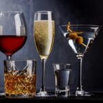 Reforma fiscal 2027: IEPS a alcohol y sodio entre las propuestas